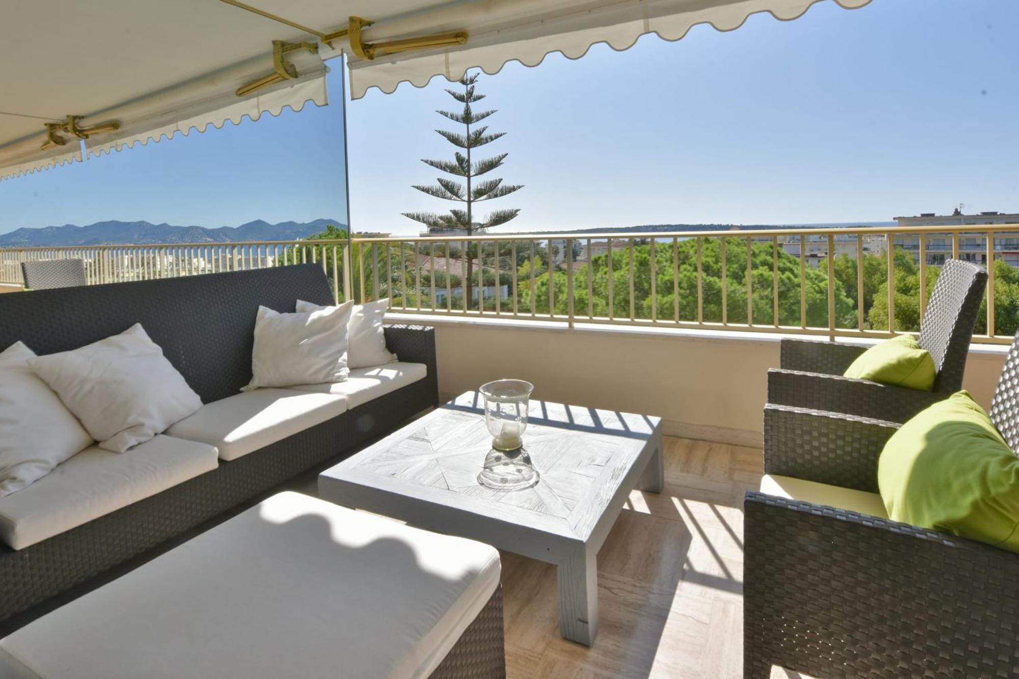 Close To Downtown Swimming Pool And Sea View * Cannes